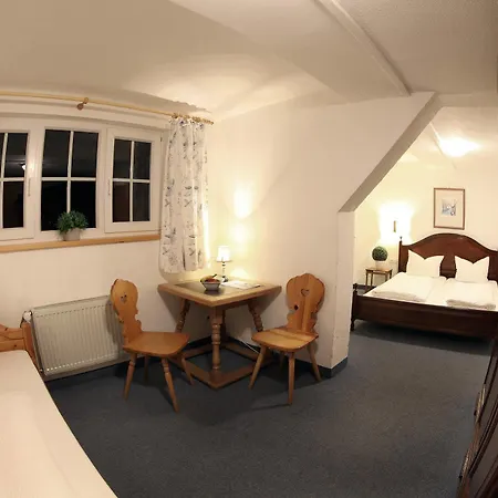 Blaue Gams Guest house 3*
